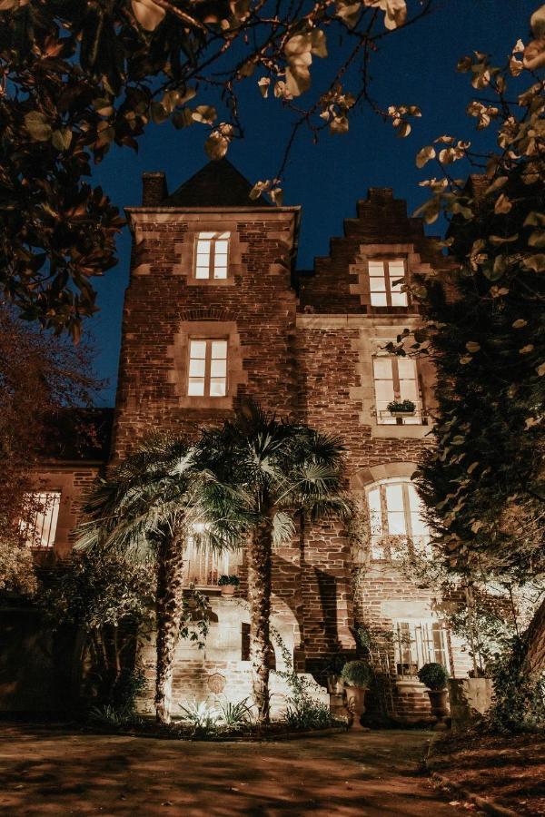 Castel Jolly Bed & Breakfast Rennes Eksteriør bilde
