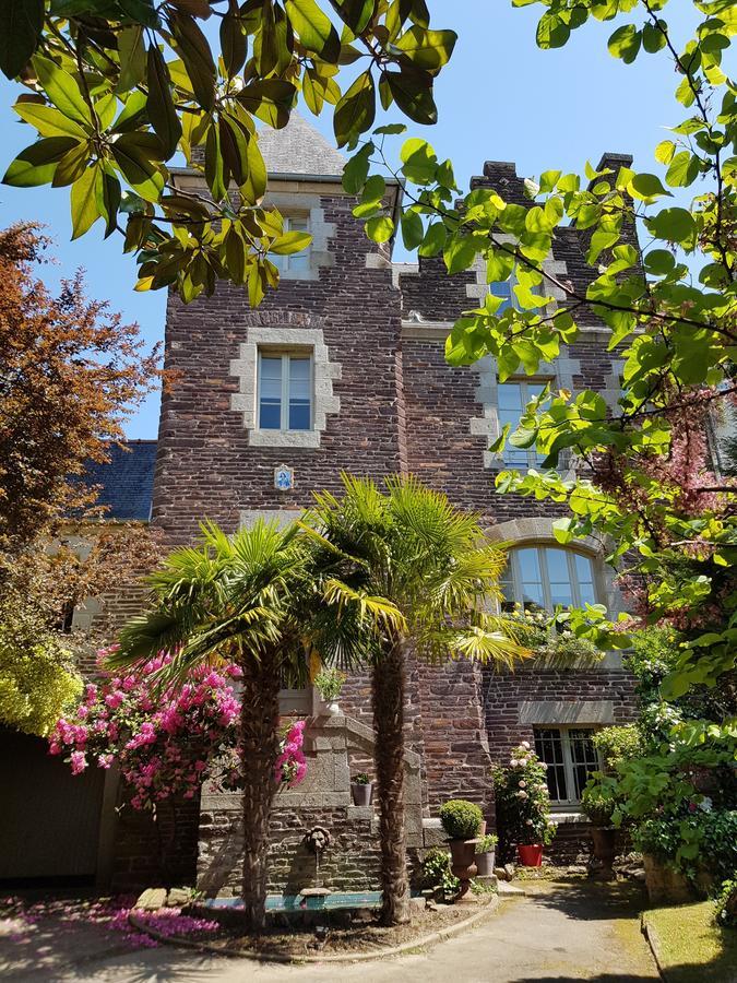 Castel Jolly Bed & Breakfast Rennes Eksteriør bilde